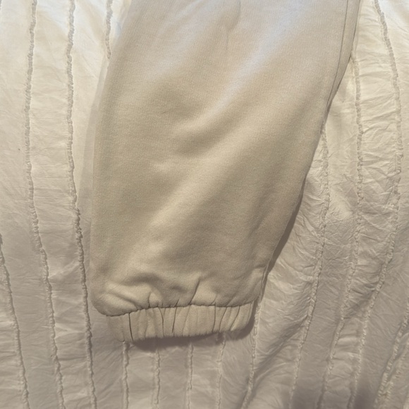Small Zara sweatpants in off-white/ bone color - Picture 2 of 4